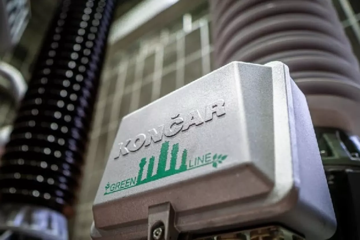 3.	Zavr&scaron;en je vi&scaron;egodi&scaron;nji ciklus razvoja i zahtjevnih ispitivanja biorazgradivih izolacijskih tekućina na cijeloj liniji visokonaponskih transformatora koji su na trži&scaron;tu prepoznati pod zajedničkim nazivom GREEN LINE