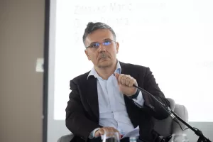 Nagrada "Hrvoje Mateljić"Okrugli stol: "Turizam- spasitelj ili ucjenjivač hrvatskog BDP-a?"Hrvoje Stojić