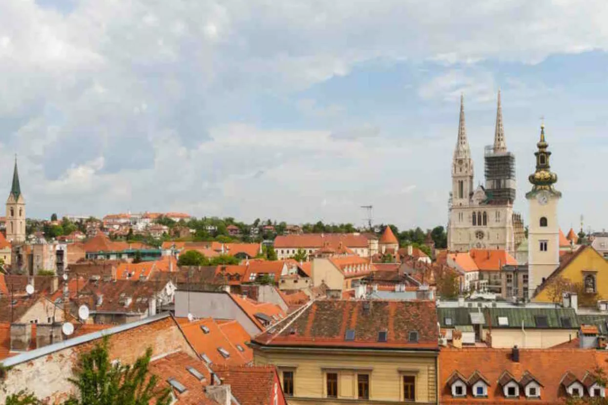 Zagreb, u kojem je 2023. u otpadnim vodama otkriven 85,68 miligram THC-COOH-a na 1000 stanovnika, prema Europskom izvje&scaron;taju o drogi 2024. koji je objavila EUDA (European Union Drugs Agency), jedan je od 15 gradova Europske unije te Norve&scaron;ke i Turske od njih ukupno 51 promatranih koji su lani zabilježili manju upotrebu kanabisa nego godinu prije