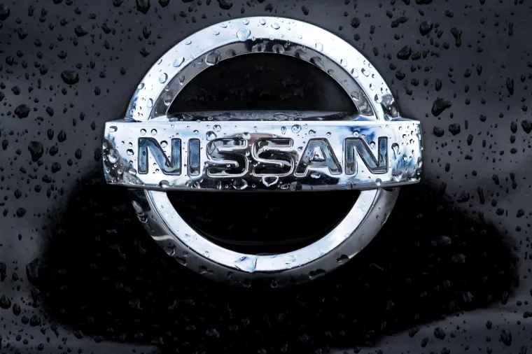 Nissan logo