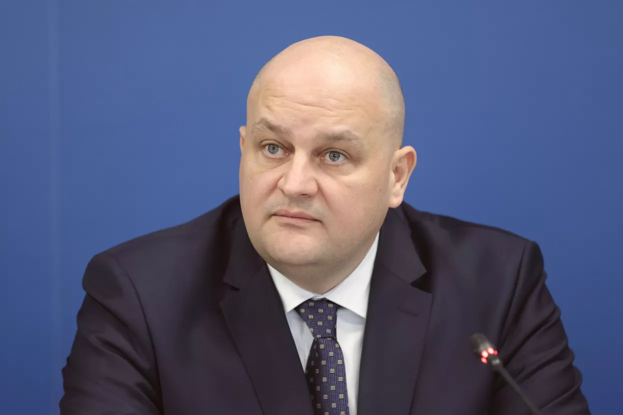 Ministar gospodarstva&nbsp;Ante &Scaron;u&scaron;njar&nbsp;održao je&nbsp;1. sastanak stručne radne skupine za izradu prijedloga Nacionalnog plana za razvoj industrije za razdoblje od 2027. &ndash; 2034. godine i Akcijskog plana za provedbu Nacionalnog plana.