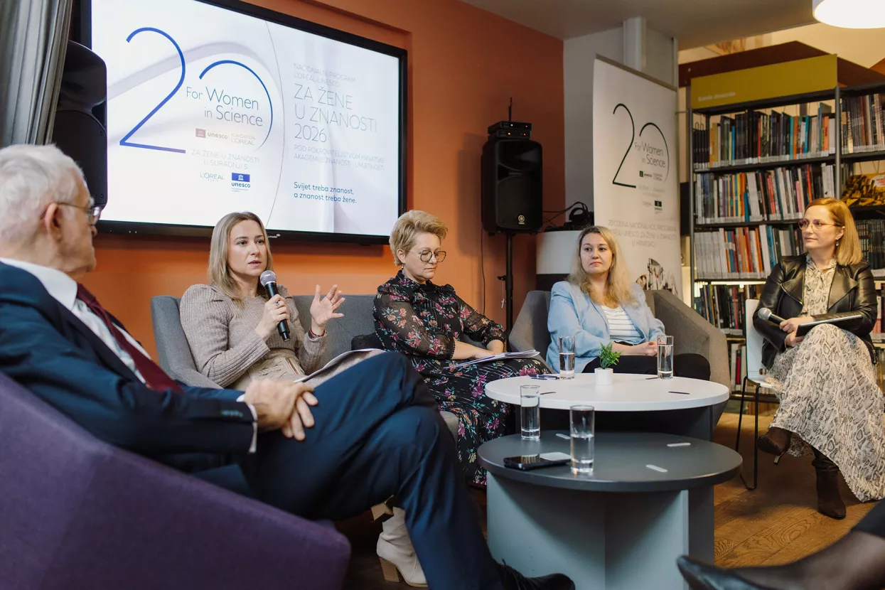 Za žene u znanosti