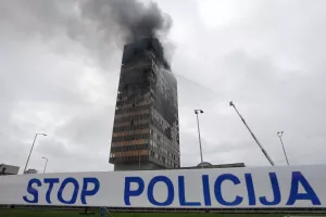 Požar u Vjesnikovom neboderu