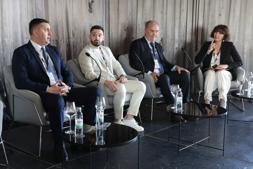 Budućnost obiteljskih tvrtki 2026. Panel 3: Neven Marić, Ivan Radić, Ilija Tokić i Gordana Gelenčer