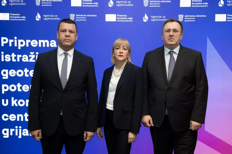 Državni tajnik u Ministarstvu gospodarstva Vedran &Scaron;pehar, direktorica Sektora za geotermalnu energiju AZU-a Martina Tuschl i predsjednik uprave AZU-a Marijan Krpan
