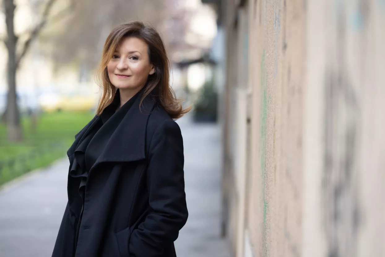 Ana Falak