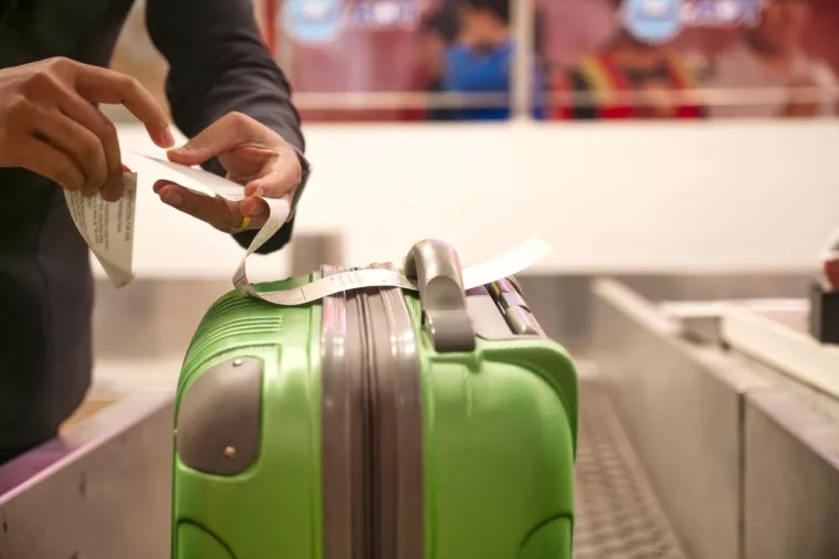 prtljaga, luggage, baggage, zrakoplov, avion, putovanje, putovanja avionom, kofer